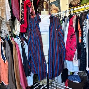 Vintage outdoor blue and red button up